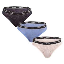 3PACK culotte femme HUGO multicolore (50535254 961) S.
Offrez-vous une dose de luxe au quotidien avec cet élégant pantalon pour femme de HUGO.
Matériau de qualité pour un confort parfait
La culotte HUGO est fabriquée en fibres artificielles douces au toucher, très agréables à la peau et, grâce à l'élasthanne, elle s'adapte parfaitement à votre corps.
Style moderne et design sophistiqué
Les culottes HUGO apportent à votre garde-robe une délicate texture de dentelle qui est à la fois élégante et séduisante.
Pourquoi vous devriez essayer les culottes HUGO

Dentelle luxueuse avec élastique tissé : Un look stylé qui allie élégance et éléments sportifs modernes.
Matériau agréable et souple : Doux au toucher, respirant et s'adaptant parfaitement au corps.
Idéal pour une utilisation quotidienne: La coupe confortable ne se tord pas et ne se coupe pas, convient pour le travail, les loisirs et les occasions spéciales.

Sous-vêtements HUGO pour les amateurs de confort et de luxe
La marque de sous-vêtements Hugo appartient à la famille de vêtements Hugo Boss et se distingue par la qualité de ses matériaux et la précision de son travail.
Comment entretenir les culottes HUGO
Pour que votre culotte préférée reste longtemps en bon état, nous vous recommandons de suivre les conseils d'entretien suivants.

Blanchisserie : Nous recommandons de laver la culotte à une température maximale de 30 °C.
Séchage : Ne séchez pas la culotte dans le sèche-linge : l'air chaud peut endommager les fibres élastiques et la dentelle délicate.
Repassage : Ils ne les ont pas brûlés.

Conseil : Trouver le sous-vêtement qui vous convient parfaitement peut s'avérer difficile.