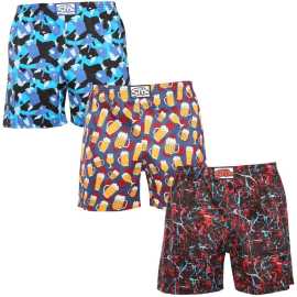 3PACK Caleçons de nuit pour hommes Styx multicolore (3DTP18458) M.
Offrez-vous une véritable sensation de confort avec les shorts de nuit pour hommes de Styx, un fabricant tchèque qui se consacre à la qualité et au confort depuis plus de 30 ans.
Légèreté et élégance dans chaque geste
Le short Styx est fabriqué en satin de coton de première qualité qui est incroyablement doux au toucher tout en étant résistant.
Un design classique et une coupe confortable
La coupe simple et intemporelle du short est complétée par des motifs originaux et colorés qui ne manqueront pas de vous mettre de bonne humeur.
Pourquoi les aimez-vous ?

Matériau de première qualité : Le satin de coton est doux et respirant.
Confort maximal : Coupe classique avec élastique confortable pour un maximum de confort.
Fabriqué entièrement en République tchèque : L'accent est mis sur la qualité et l'honnêteté de l'artisanat.

Les sous-vêtements Styx sont l'un des plus populaires.
La marque tchèque Styx est surtout connue des consommateurs pour ses shorts aux motifs originaux et aux couleurs vives.
Comment entretenir les shorts Styx
Pour que votre linge préféré dure longtemps, nous vous recommandons de suivre les conseils d'entretien suivants.

Blanchisserie : Nous recommandons de laver le short à 30°C.
Séchage : Ce short ne doit pas être mis au sèche-linge, car les températures élevées peuvent endommager les délicates fibres de satin.
Repassage : Oui, les shorts peuvent être repassés.

Conseil : Devenez un expert de l'entretien de la lingerie les conseils de notre article et donnez à vos pièces préférées le soin qu'elles méritent.