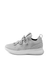 VUCH Vibe Grey.

Lahke superge za prosti čas
Odstranljiv vložek iz spominske pene, ki se prilagodi obliki stopala
Prožen in zračen zgornji material
Ojačan petni del zagotavlja najboljšo podporo pri hoji
 OBUTEV
Vuch obutev je izvirnost, ki očara.