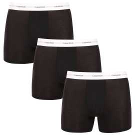 3PACK pánske boxerky Calvin Klein čierné (NB4264-UB1) XL, trenky.
Užívajte si maximálne pohodlie a luxus s pánskymi boxerkami Calvin Klein.
Kvalitný materiál pre celodenné pohodlie
Tieto boxerky sú vyrobené z prvotriednej zmesi bavlny a elastanu.
Elegantný dizajn a praktický strih
Tkaná guma s kontrastným logom Calvin Klein vytvárajú štýlový a nadčasový vzhľad.
Prečo si zamilujete boxerky Calvin Klein

Prvotriedny materiál: Kombinácia bavlny a elastanu zaručuje mäkkosť, priedušnosť a elasticitu pre maximálne pohodlie počas celého dňa.


Štýlový dizajn: Ikonické logo Calvin Klein s vyšívanou gumou dodáva boxerkám elegantný vzhľad vhodný na každú príležitosť.


Praktický strih: dlhšie nohavice a prispôsobivý strih poskytujú väčšie pohodlie a voľnosť pohybu, ideálne na bežné nosenie, do práce aj na voľný čas.

Spodnú bielizeň Calvin Klein milujú ľudia na celom svete
Pánska spodná bielizeň Calvin Klein patrí k stáliciam módneho priemyslu.
Ako sa starať o boxerky Calvin Klein
Aby si vaše nové boxerky zachovali svoj vzhľad a kvalitu čo najdlhšie, dodržiavajte tieto jednoduché pokyny:

Pranie: Perte ich pri maximálnej teplote 30 °C.


Sušenie: Sušenie v bubnovej sušičke sa neodporúča - najlepšou voľbou je sušenie na vzduchu.


Žehlenie: Boxerky nie je potrebné žehliť, čím ušetríte čas a námahu.

Tip: Hľadanie obľúbenej spodnej bielizne môže byť beh na dlhé trate, preto chceme, aby vám obľúbené kúsky dlho vydržali.