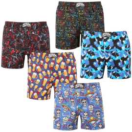 5PACK Caleçons pour hommes Styx premium art caoutchouc classique (5AP1834568) L.
Vous souhaitez bénéficier d'un confort absolu tout en vous distinguant par un style original ?
Satin de coton de luxe pour un confort optimal
Les shorts sont fabriqués en satin 100 % coton, ce qui leur confère douceur, légèreté et aération.
Coupe classique et confortable et imprimés originaux
Le short Styx pour homme a une coupe plus ample qui vous donne une liberté de mouvement maximale.
Pourquoi ne pas manquer le short de Styx

Satin de coton de première qualité : Le toucher luxueux et la texture douce vous permettront de rester à l'aise tout au long de la journée.
Conception unique : Des motifs originaux et des couleurs vives vous mettront instantanément de bonne humeur.
Qualité tchèque : Fabrication de précision et longue durée de vie.

La qualité de la République tchèque, c'est le sous-vêtement Styx.
Les sous-vêtements Styx sont entièrement fabriqués en République tchèque.
Comment entretenir un short pour qu'il reste longtemps comme neuf ?

Blanchisserie: Nous recommandons un lavage à 30°C pour préserver la douceur et la richesse des couleurs du short.
Séchage: Oubliez le sèche-linge pour que le satin conserve son aspect luxueux.
Repassage : Vous pouvez ne pas utiliser le fer à repasser ou le régler sur une température basse pour éviter d'endommager la texture délicate du tissu.

Conseil : Devenez un expert de l'entretien de la lingerie les conseils de notre article et donnez à vos pièces préférées le soin qu'elles méritent.