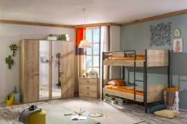 Izba pre dve deti cody - dub svetlý/čierna.

 

Dominantným prvkom v izbe je poschodová posteľ, ktorú môžete rozložiť na dve oddelené lôžka.

 

Komoda poskytne tri zásuvky na uloženie oblečenia, posteľnej bielizne a ďalšieho ľubovoľného príslušenstva.

 

Nábytok je vyrobený z kvalitného lamina, ktoré poteší dobrou mechanickou odolnosťou a jednoduchou údržbou.

 

Izba pre dve deti Cody sa skladá z týchto prvkov:


	Poschodová posteľ Cody 90x200cm - 106x172x208cm (š, v, h)
	Zásuvková komoda Cody - 73x75x43cm (š, v, h)
	Štvordverová skriňa so zrkadlami Cody - 183x210x56cm (š, v, h)


 

Všetok nábytok patriaci do kolekcie Cody nájdete nižšie v súvisiacich produktoch.

 

Krátka videoukážka vám priblíži kolekciu Cody.

 